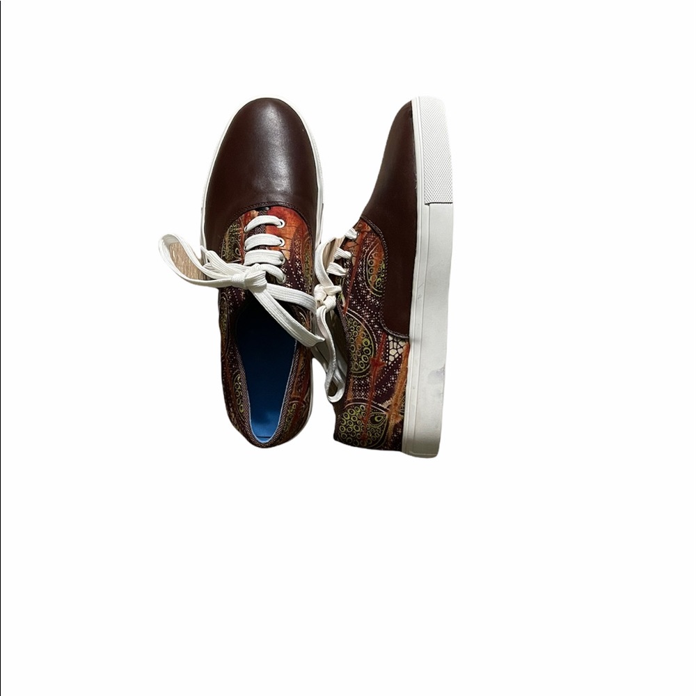 Casual Sneaker View 3